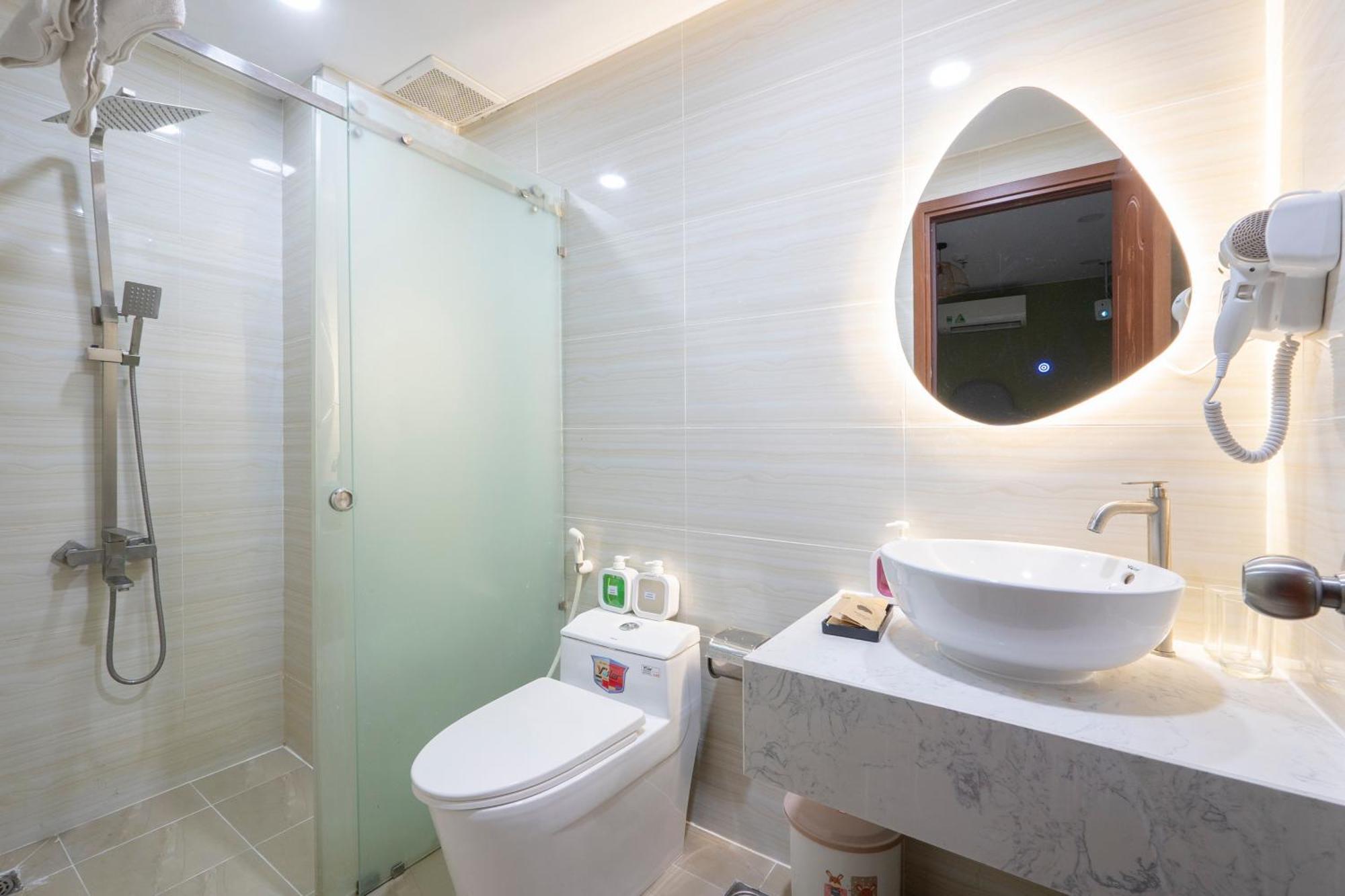 Amila Nguyen Hue Hotel By Sazi Ho Chi Minh City Exterior photo